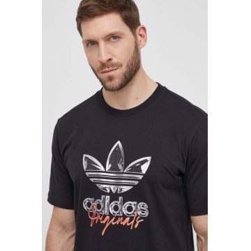 adidas Originals tricou din bumbac bărbați, culoarea negru, cu imprimeu