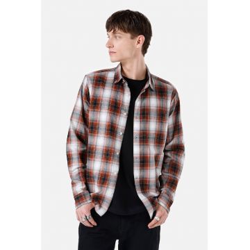 Camasa slim fit cu model in carouri