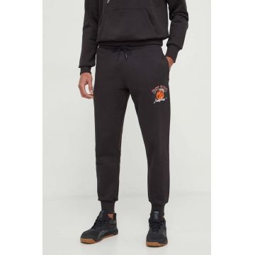 Puma pantaloni de trening culoarea negru, cu imprimeu 678972