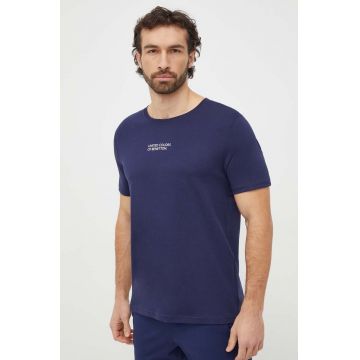 United Colors of Benetton tricou din bumbac barbati, culoarea albastru marin, cu imprimeu