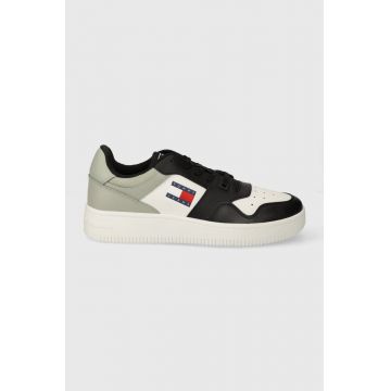 Tommy Jeans sneakers din piele TJM RETRO BASKET ESS culoarea negru, EM0EM01395 Tommy Jeans sneakers din piele TJM RETRO BASKET ESS culoarea negru, EM0EM01395