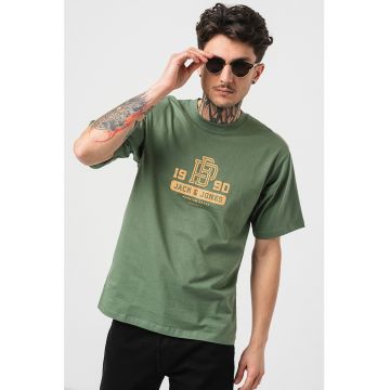 Tricou cu decolteu la baza gatului si imprimeu