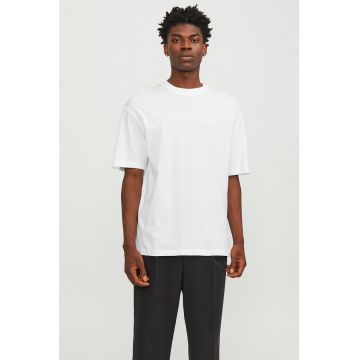 Tricou uni cu decolteu la baza gatului