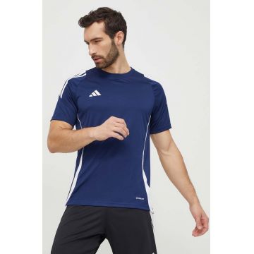 adidas Performance tricou de antrenament Tiro 24 culoarea bleumarin, cu imprimeu IS1018