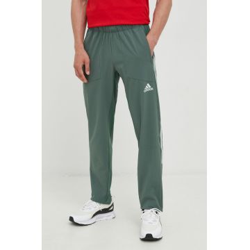 adidas Performance pantaloni de antrenament barbati, culoarea verde, cu imprimeu