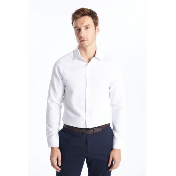 Camasa slim fit cu guler ascutit