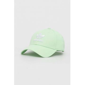 adidas Originals șapcă de baseball din bumbac culoarea verde, cu imprimeu  IW1786