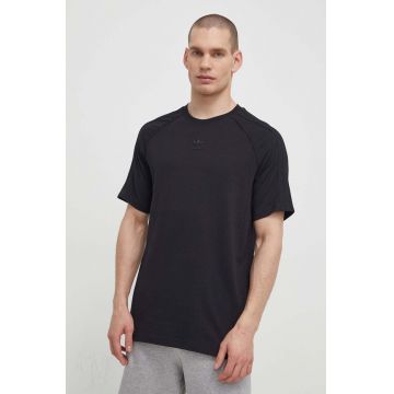 adidas Originals tricou din bumbac bărbați, culoarea negru, cu imprimeu IR9450