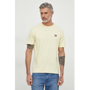 Tommy Jeans tricou din bumbac bărbați, culoarea galben, cu imprimeu DM0DM17995