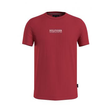 Tricou slim fit cu decolteu la baza gatului - Rosu inchis