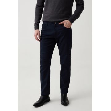 Pantaloni slim fit Barney