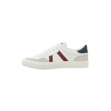 Pantofi sport cu garnituri contrastante