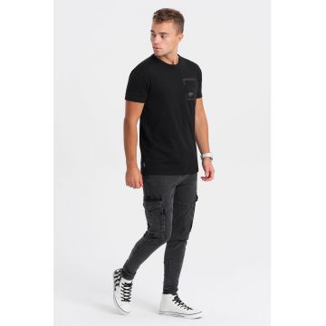 Tricou cu buzunar pe piept - Negru