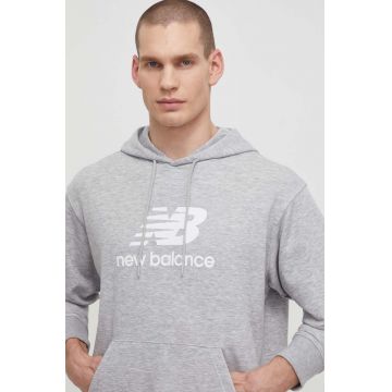 New Balance bluza barbati, culoarea gri, cu glugă, cu imprimeu