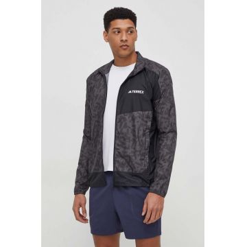 adidas TERREX geacă windbreaker TERREX culoarea maro IN6726