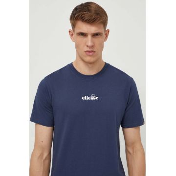 Ellesse tricou din bumbac Ollio Tee barbati, culoarea albastru marin, cu imprimeu, SHP16463