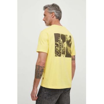 BOSS Orange tricou din bumbac bărbați, culoarea galben, cu imprimeu 50515357