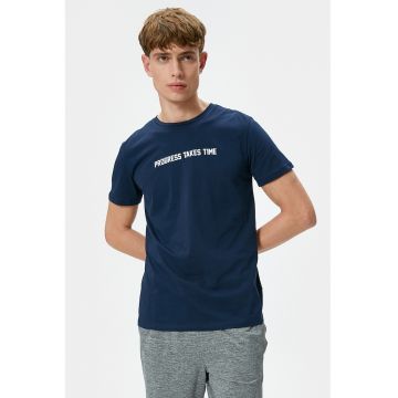 Tricou cu imprimeu text