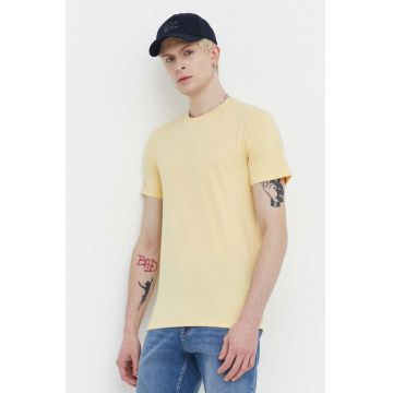 Hollister Co. tricou din bumbac barbati, culoarea galben, neted