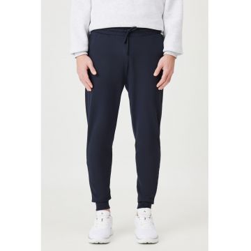 Pantaloni de trening cu talie ajustabila