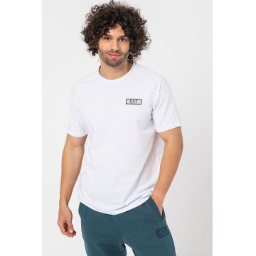 Tricou cu decolteu la baza gatului si maneci raglan