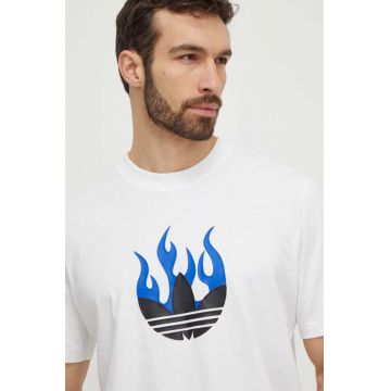 adidas Originals tricou din bumbac barbati, culoarea alb, cu imprimeu, IS2944