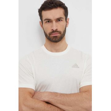 adidas tricou din bumbac barbati, culoarea bej, neted, IS1318