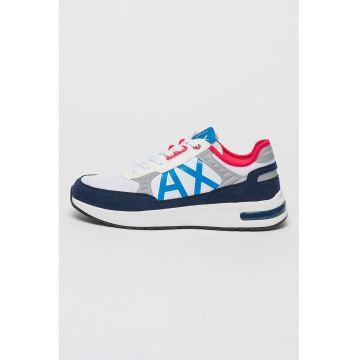Pantofi sport cu insertii de plasa
