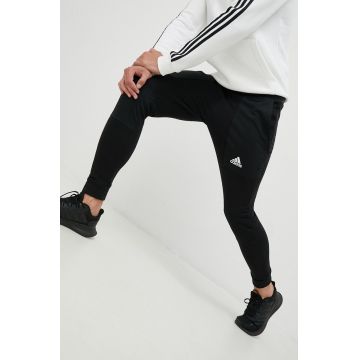 adidas pantaloni barbati, culoarea negru, neted