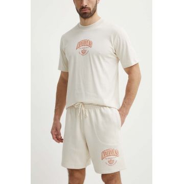 adidas Originals pantaloni scurti barbati, culoarea bej, IS0189