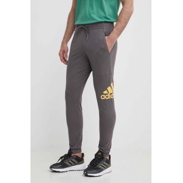 adidas pantaloni de trening culoarea gri, cu imprimeu, IR9989