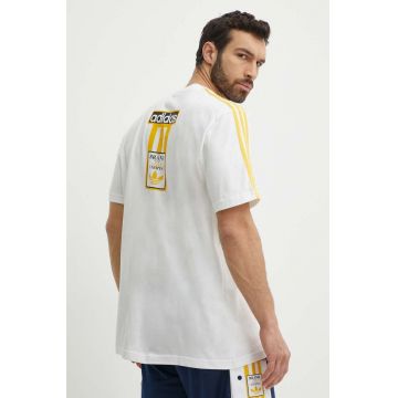 adidas Originals tricou din bumbac barbati, culoarea alb, cu imprimeu, IU2360