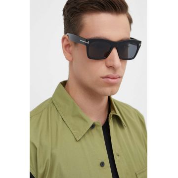 Tom Ford ochelari de soare barbati, culoarea negru, FT1062_5601A