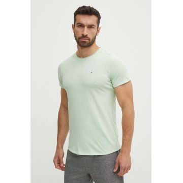 Tommy Jeans tricou bărbați, culoarea verde, uni DM0DM09586