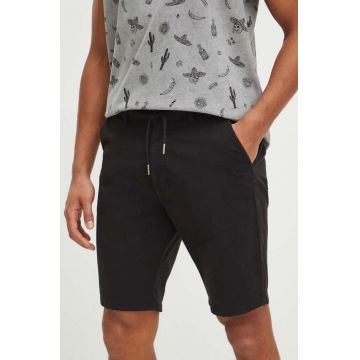 Medicine pantaloni scurti barbati, culoarea negru