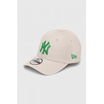 New Era șapcă de baseball din bumbac 9FORTY NEW YORK YANKEES culoarea bej, cu imprimeu, 60503376