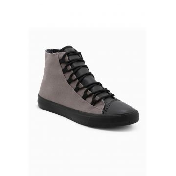 Tenisi high-top