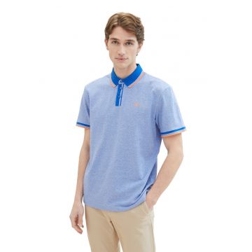 Tricou polo cu accente in dungi