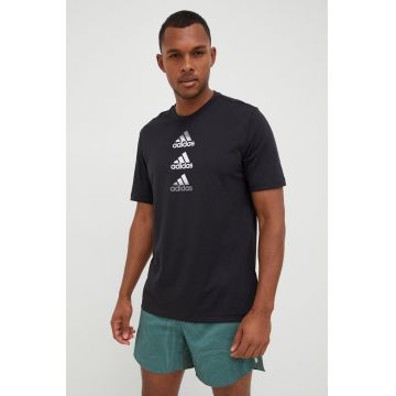 adidas Performance tricou de antrenament Designed To Move culoarea negru, cu imprimeu