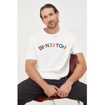 United Colors of Benetton tricou din bumbac culoarea alb, cu imprimeu