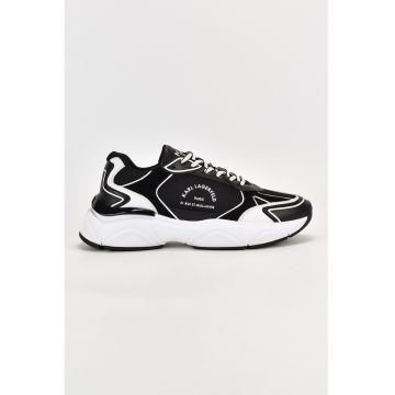 Pantofi sport cu segmente din piele si plasa