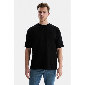 Tricou striat cu maneci cazute