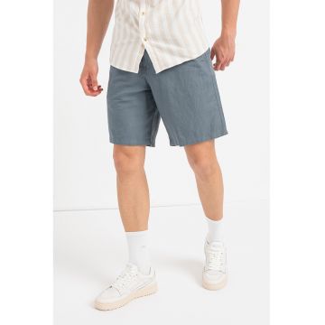 Pantaloni scurti chino regular fit din amestec de in