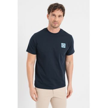 Tricou de bumbac organic cu decolteu la baza gatului