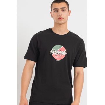 Tricou cu decolteu la baza gatului si imprimeu logo