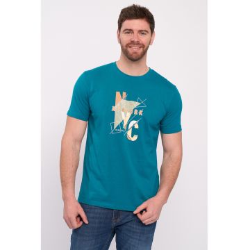 Tricou cu imprimeu si decolteu la baza gatului