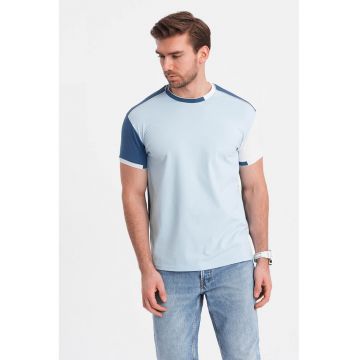 Tricou cu decolteu la baza gatului si model colorblock