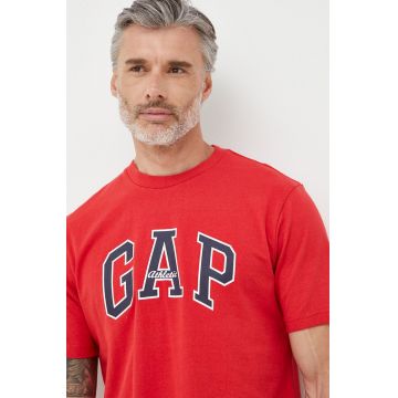 GAP tricou din bumbac culoarea rosu, cu imprimeu