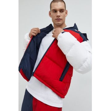 Tommy Jeans geaca de puf barbati, culoarea rosu, de iarna