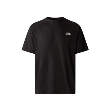 Tricou cu decolteu la baza gatului si logo Foundation